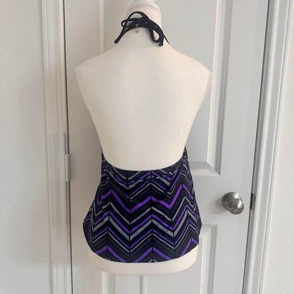 Mossimo Women’s Size Medium Vintage Haltered Plunging Chest Area - Picture 2 of 4